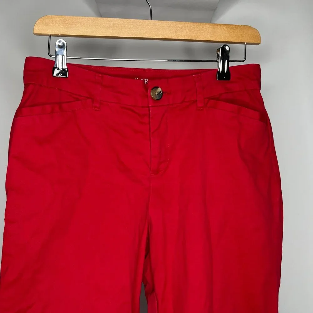 Croft & Barrow women's red stretch capri pants - Picture 2 of 4